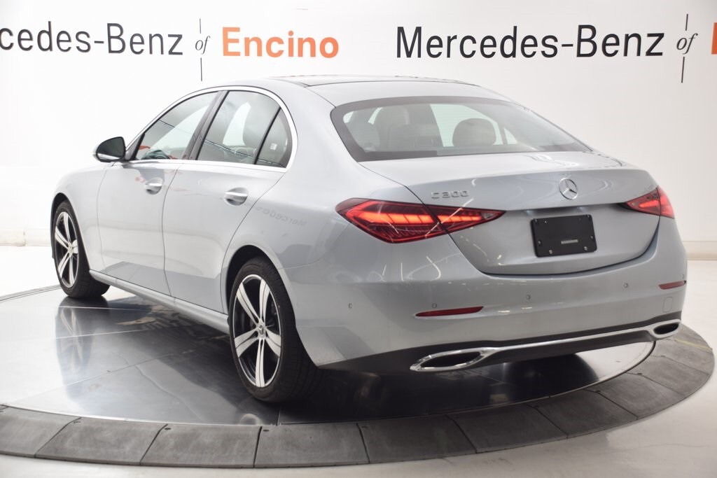 2025 Mercedes Benz C 300 Sedan photo 4