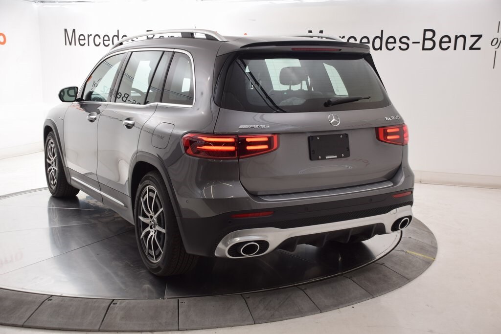 2025 Mercedes Benz GLB AMG 35 photo 4