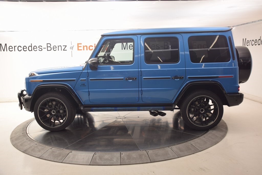 2025 Mercedes Benz G 63 AMG photo 3