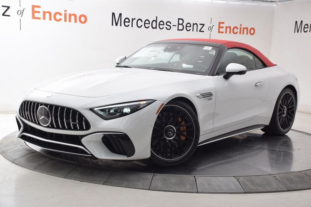 2025 Mercedes Benz SL AMG 63 photo 2