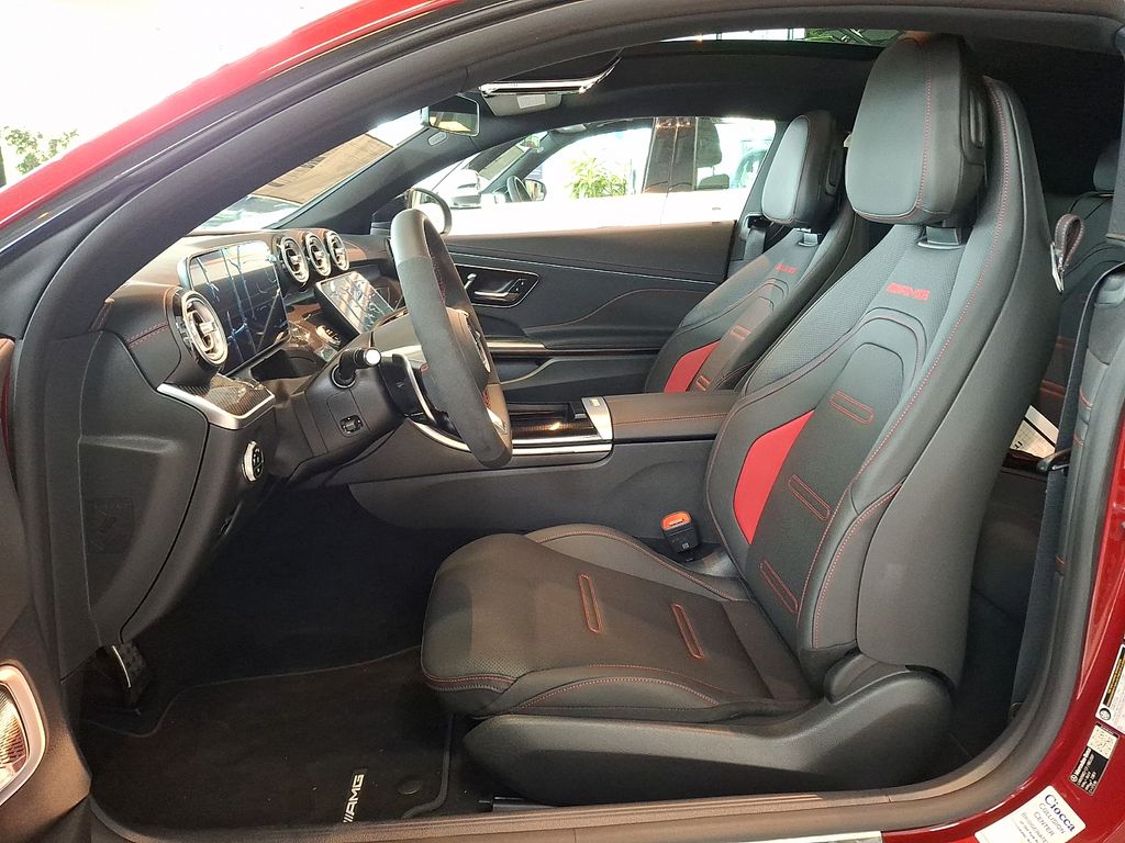 2026 Mercedes-Benz CLE AMG 53 - Photo 7