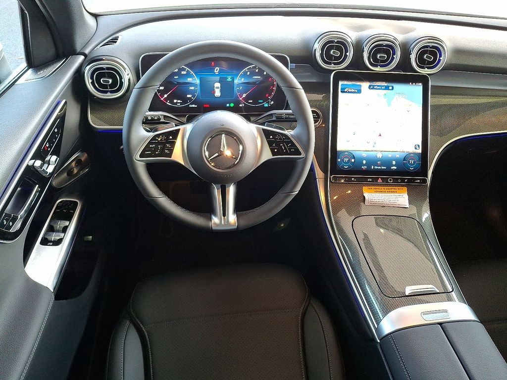 2026 Mercedes Benz GLC 300 4MATIC photo 2