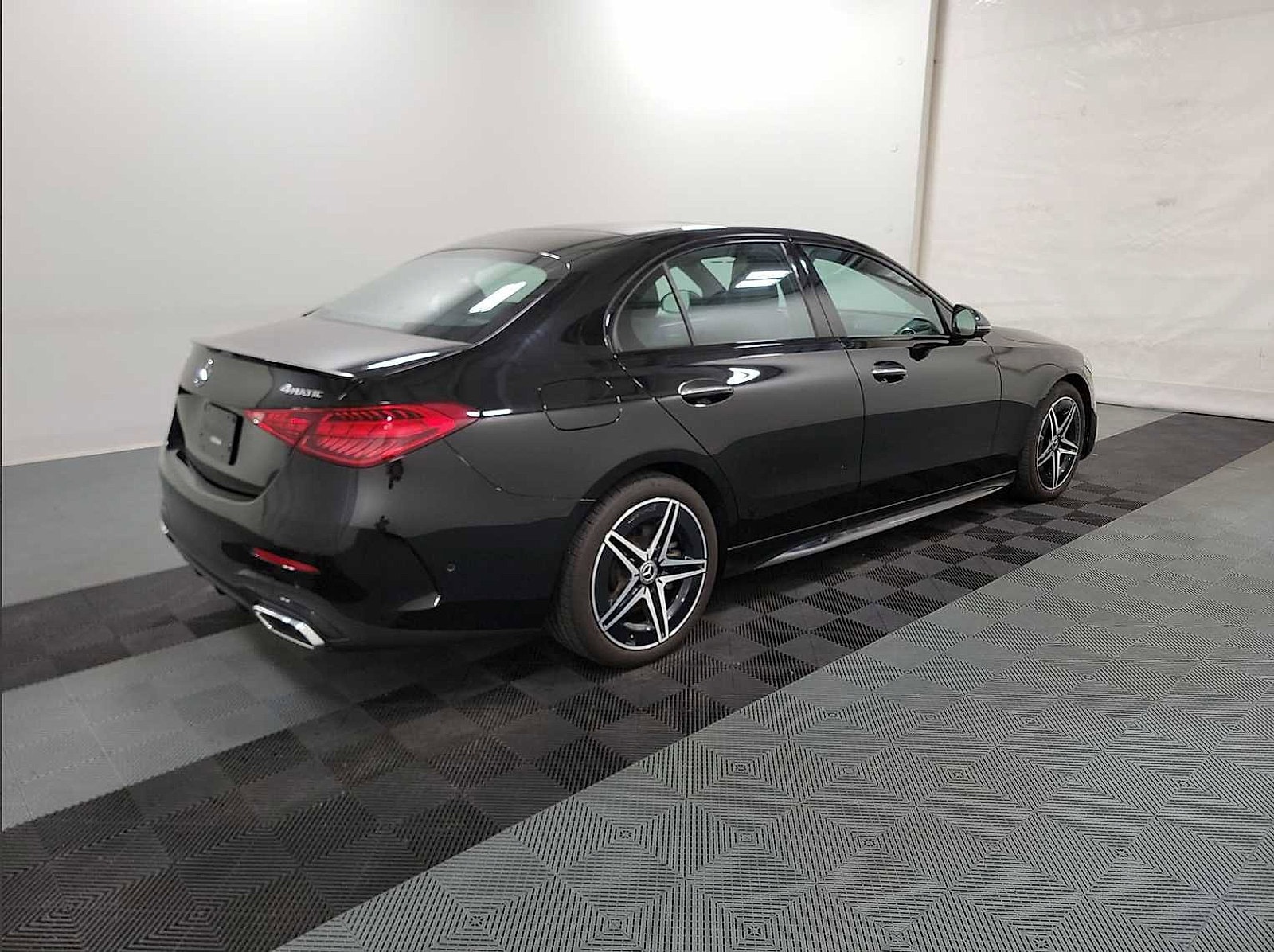 2024 Mercedes Benz C 300 photo 2