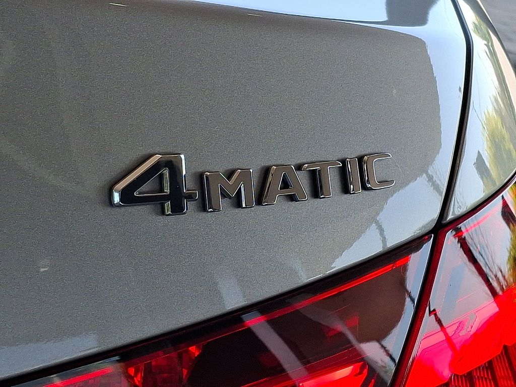 2024 Mercedes-Benz C-Class Sedan C 300 - Photo 32