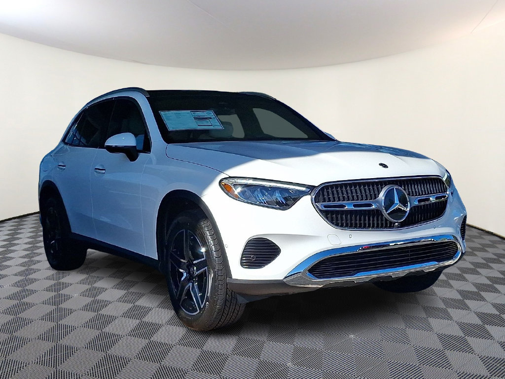 2027 Mercedes-Benz GLC Base