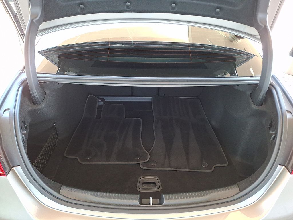 2024 Mercedes-Benz C-Class Sedan C 300 - Photo 29