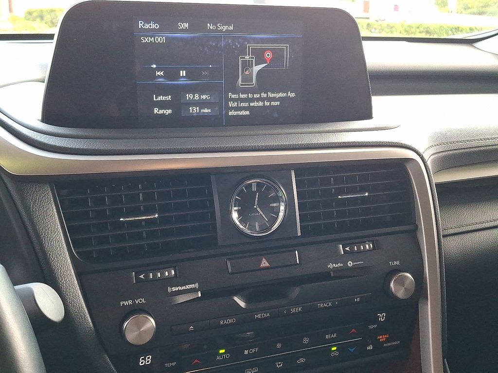 2022 Lexus RX 350L photo 3