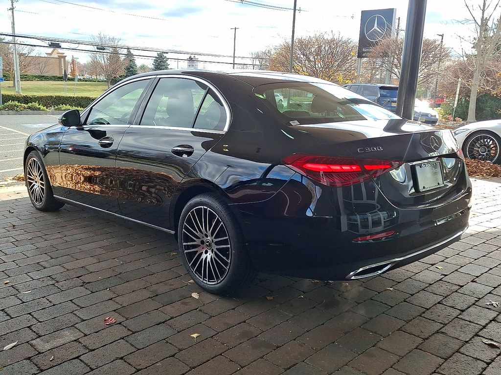 2026 Mercedes-Benz C-Class Sedan C 300 - Photo 6