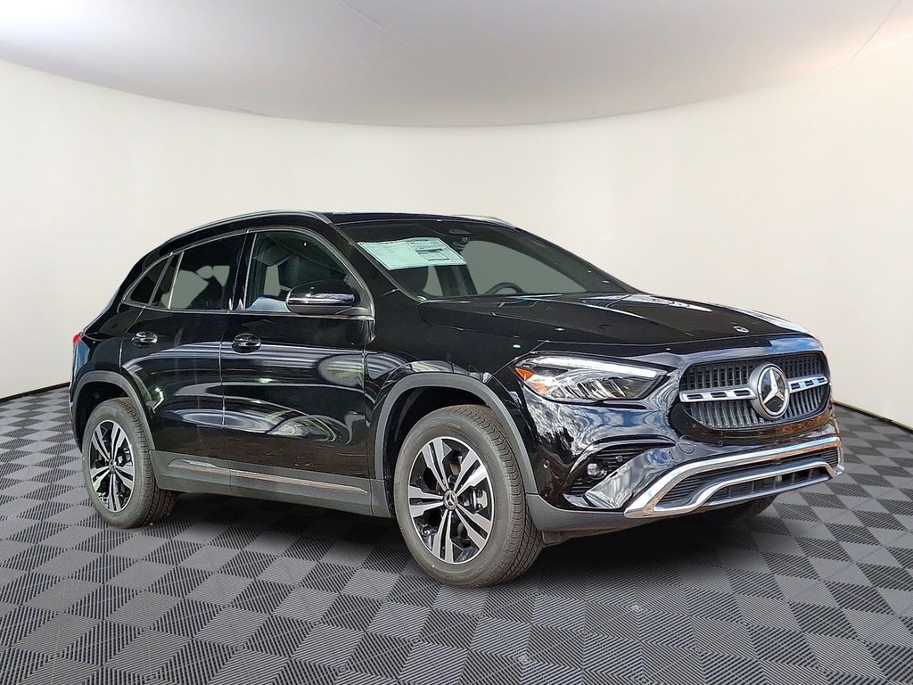 2026 Mercedes-Benz GLA GLA 250's photo
