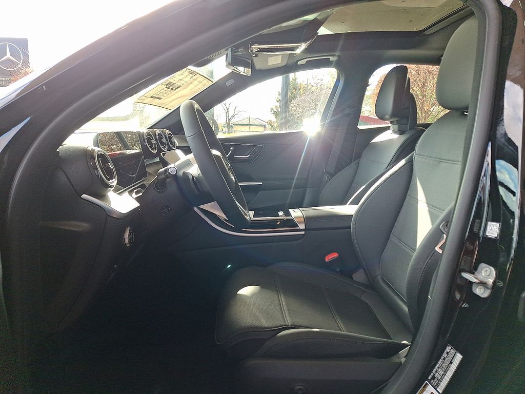 2026 Mercedes-Benz C-Class Sedan C 300 - Photo 10