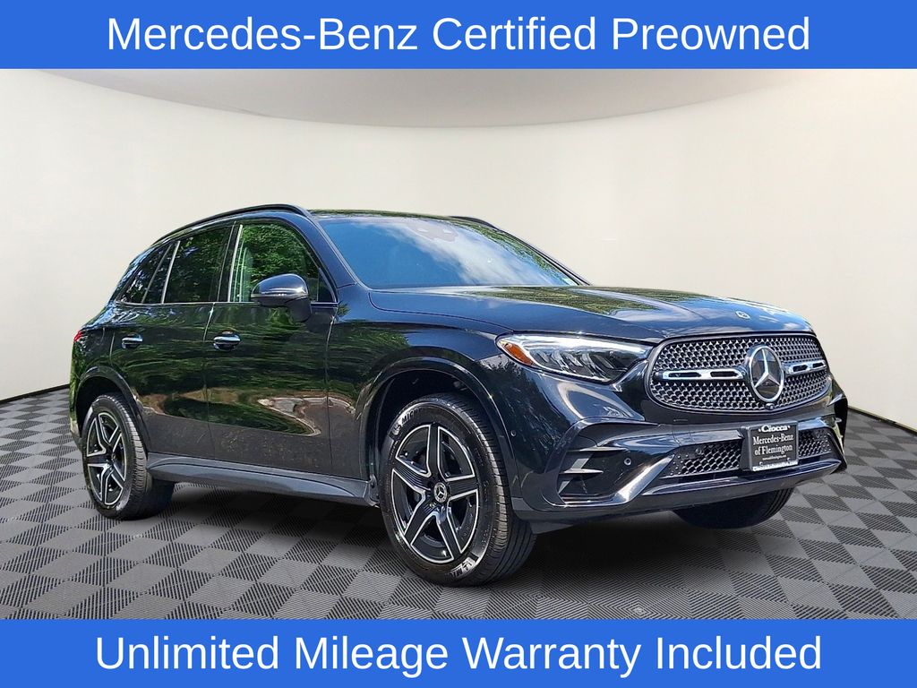 2024 Mercedes-Benz GLC GLC 300 4MATIC's photo