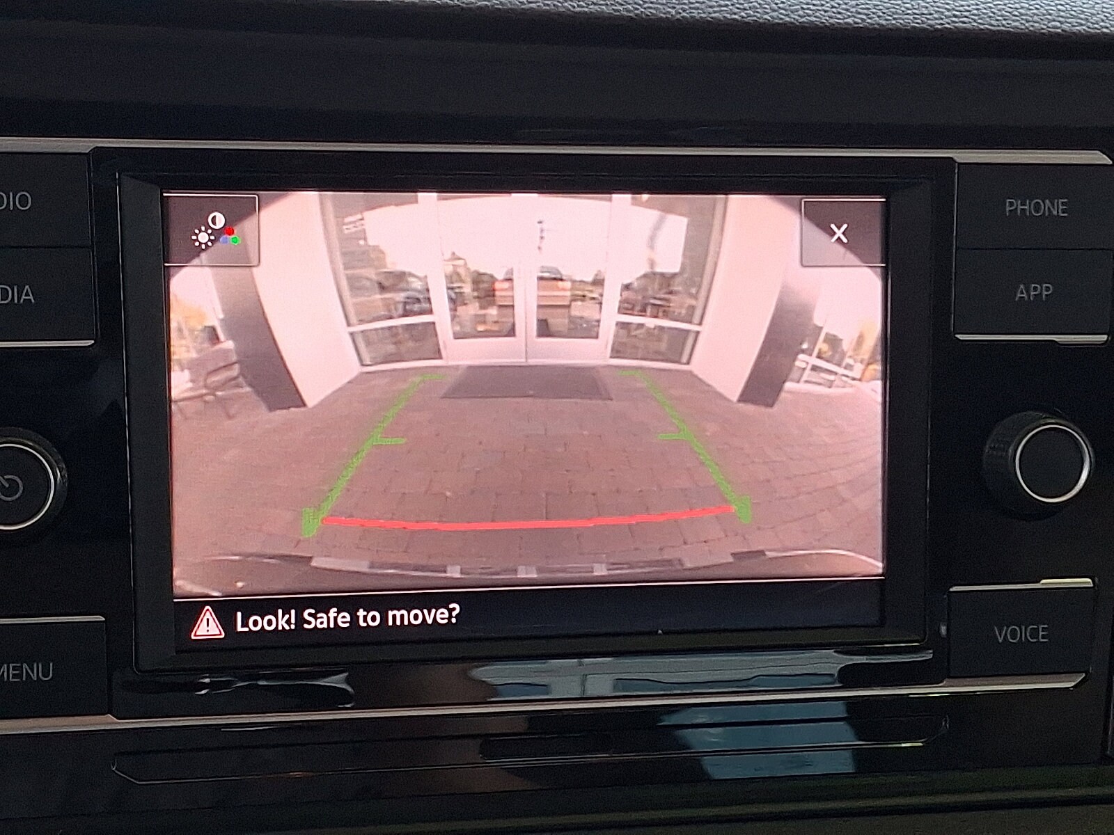 2020 Volkswagen Jetta 1.4T SE photo 3