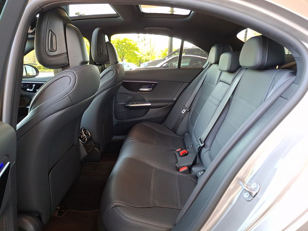 2024 Mercedes-Benz C-Class Sedan C 300 - Photo 13