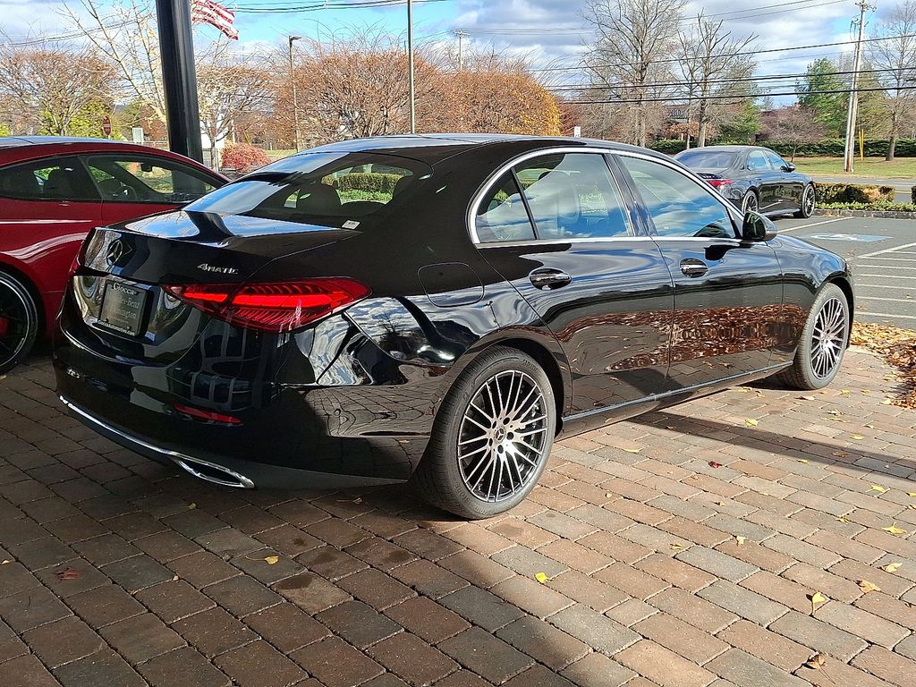 2026 Mercedes-Benz C-Class Sedan C 300 - Photo 7