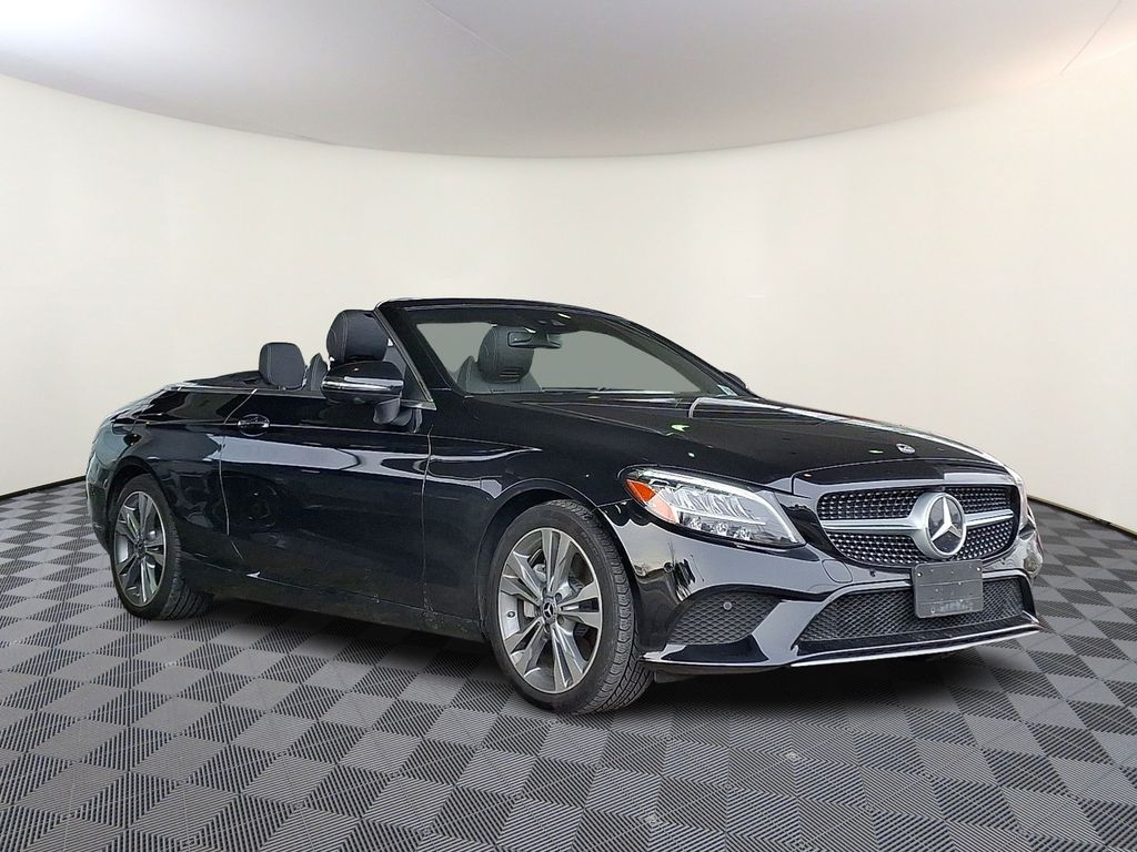 2023 Mercedes-Benz C-Class Cabriolet C 300's photo