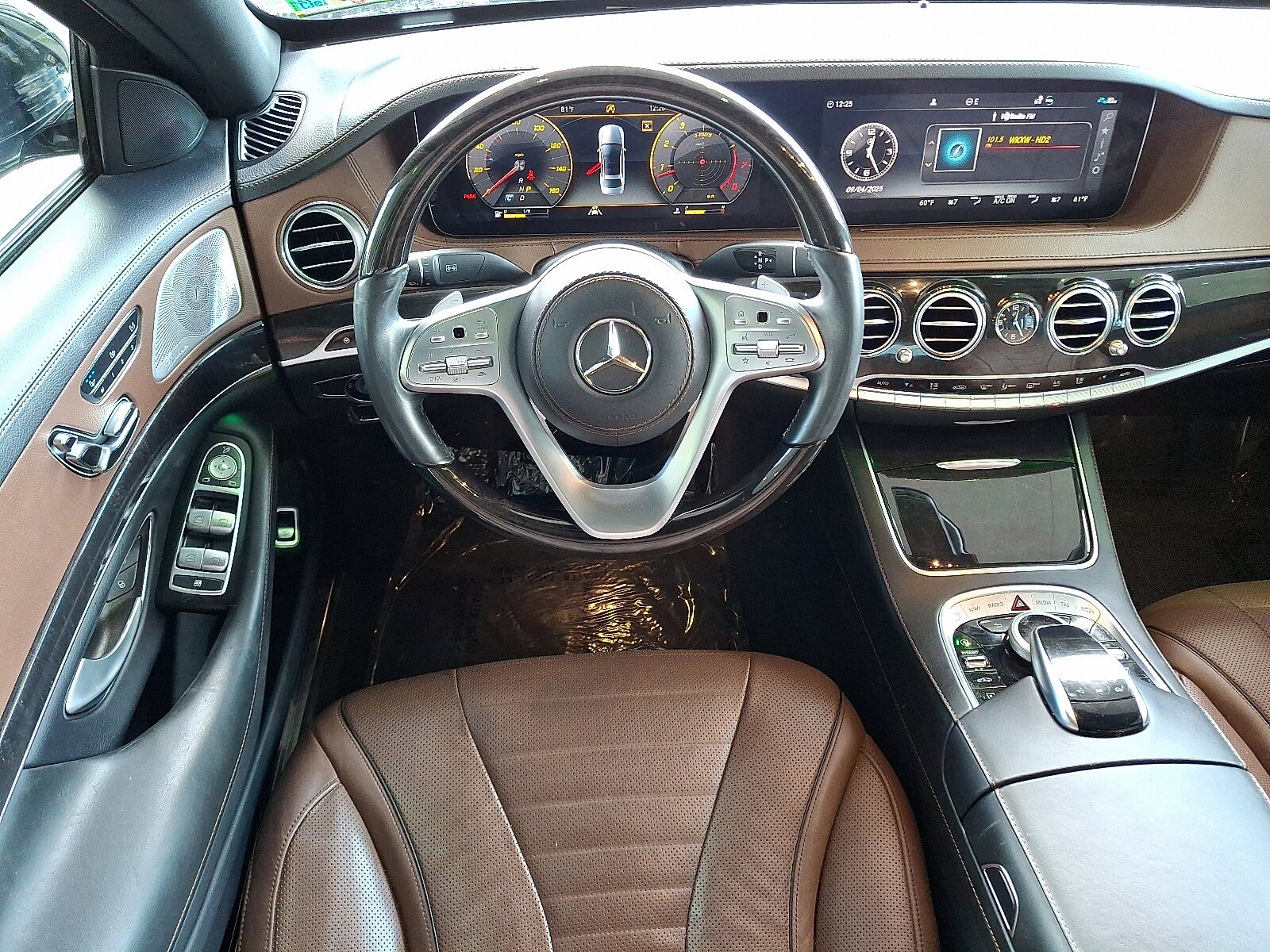 2020 Mercedes Benz S 560 photo 2