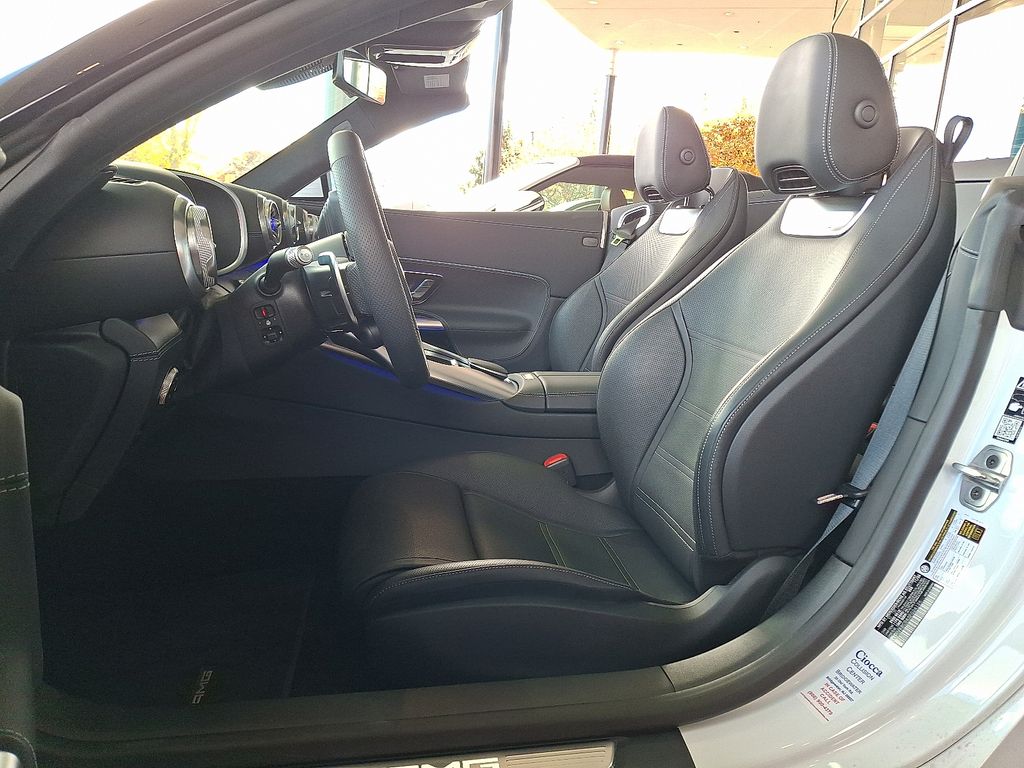 2025 Mercedes-Benz SL Mercedes-AMG - Photo 11