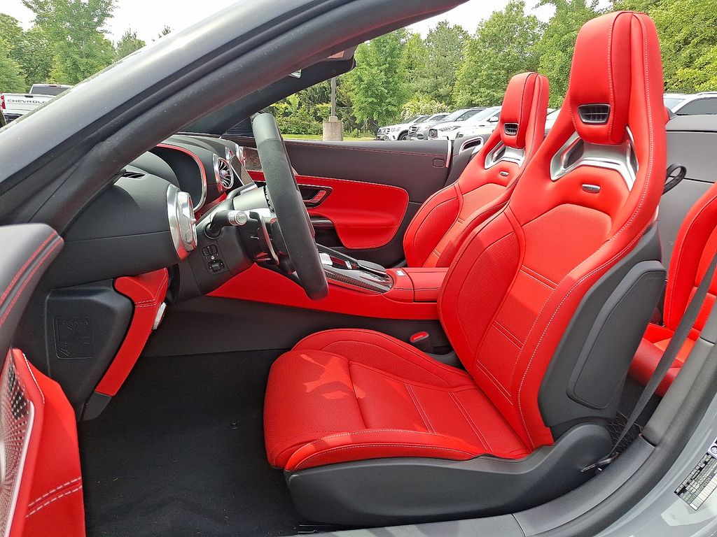 2025 Mercedes-Benz SL Mercedes-AMG - Photo 11