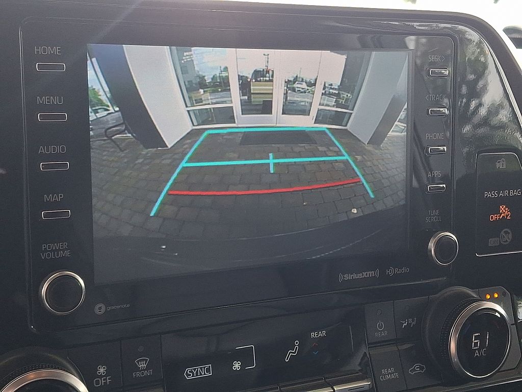 2022 Toyota Highlander XLE photo 4