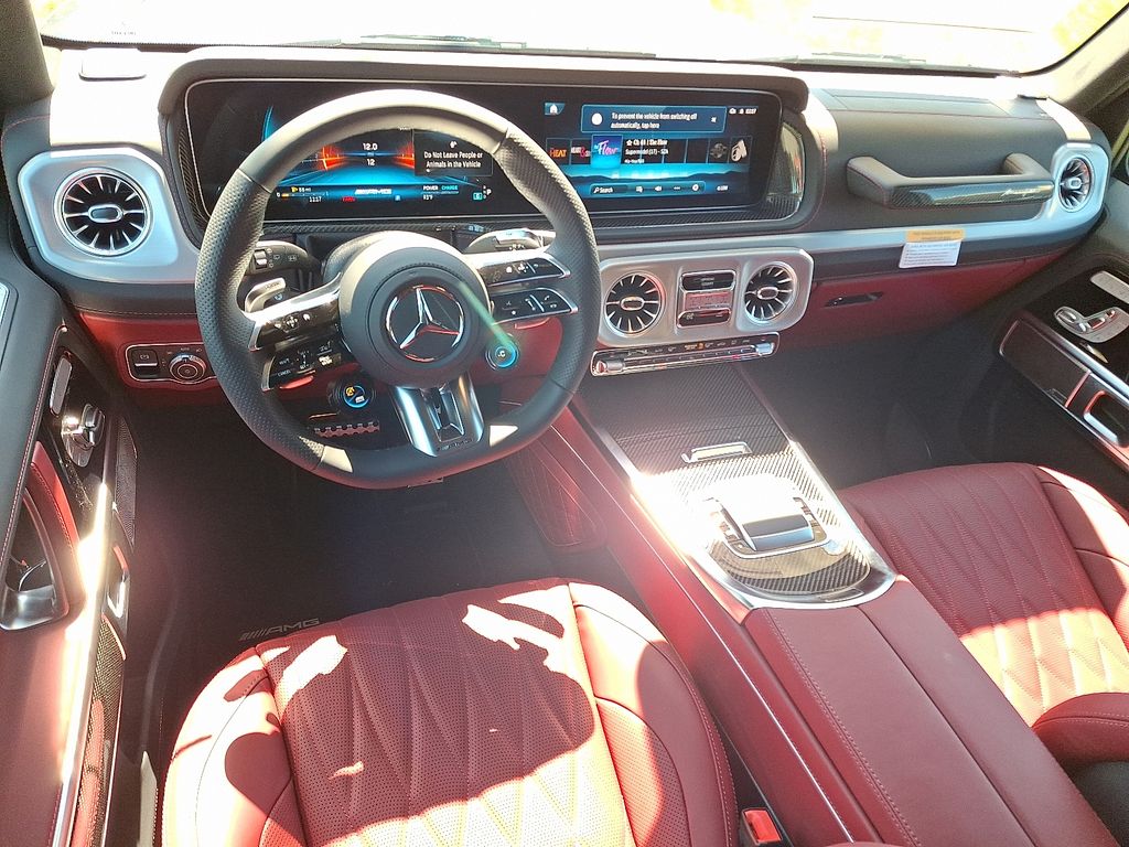 2025 Mercedes Benz G AMG 63 photo 4