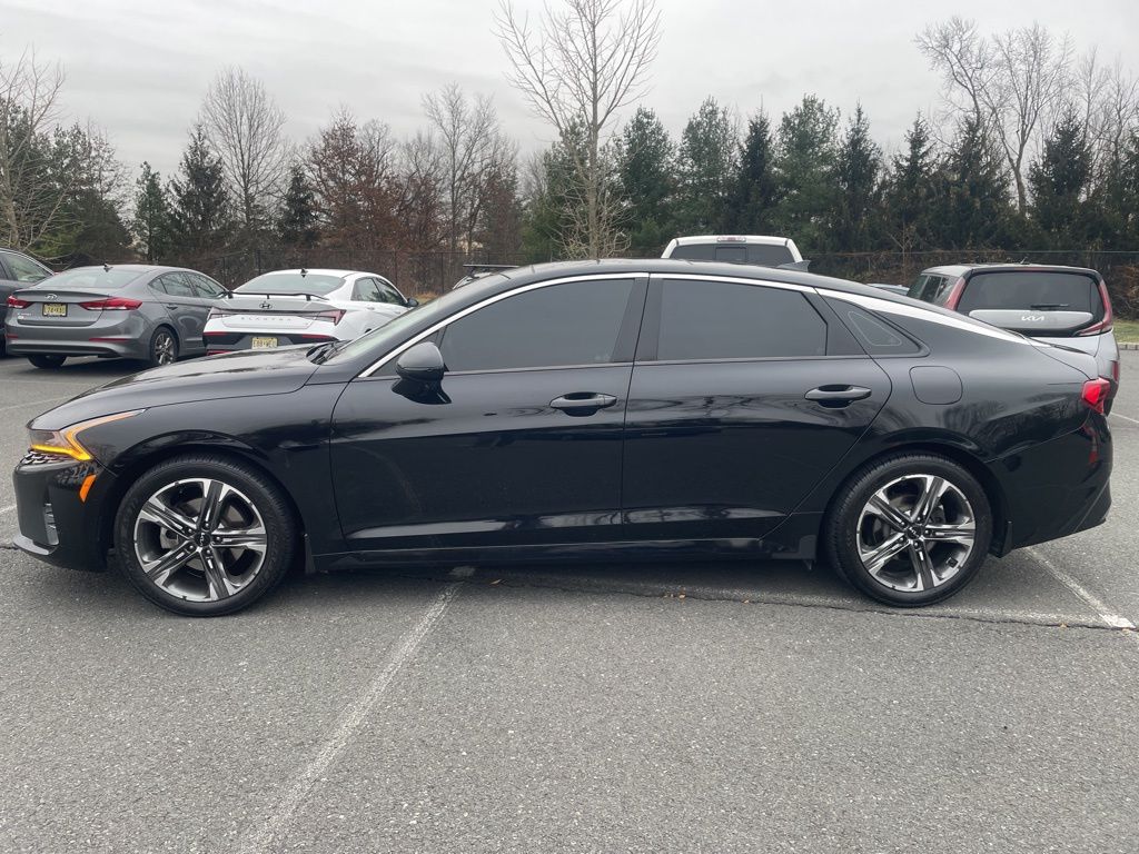 2022 Kia K5 EX photo 4