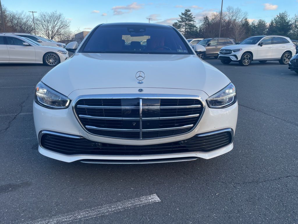 2022 Mercedes Benz S 580 4MATIC photo 2