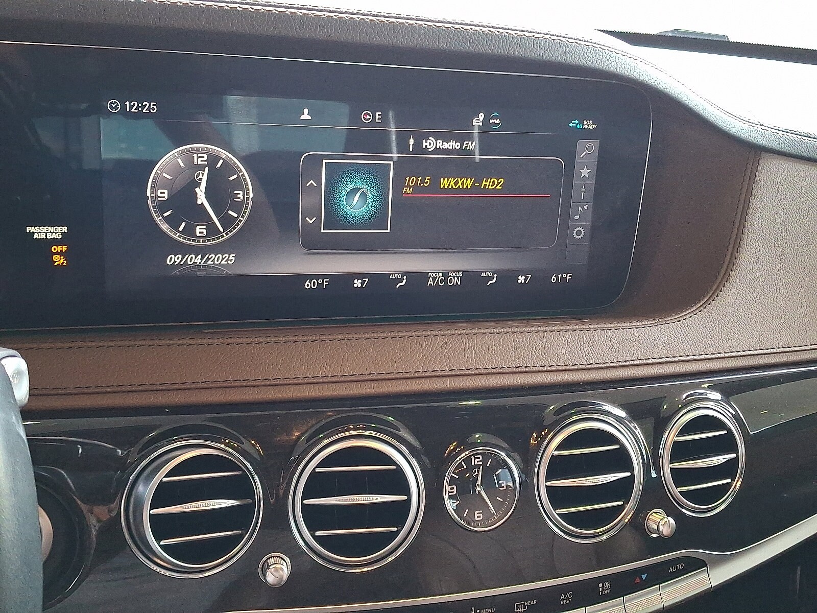 2020 Mercedes Benz S 560 photo 3