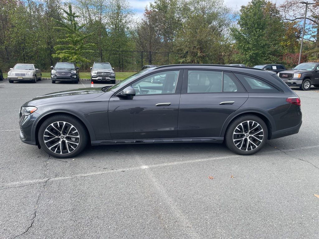 2024 Mercedes Benz E 450 4MATIC All-Terrain photo 4