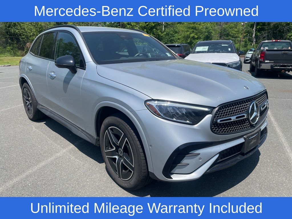 2025 Mercedes-Benz GLC GLC 300 4MATIC's photo