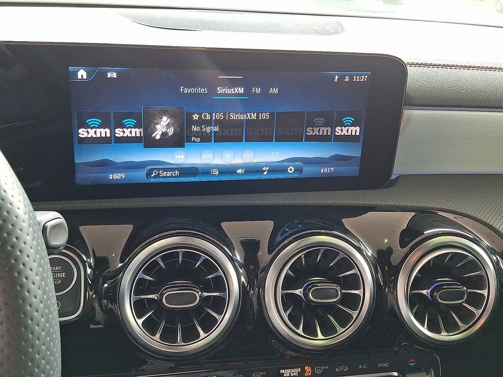 2025 Mercedes Benz CLA 250 4MATIC photo 3