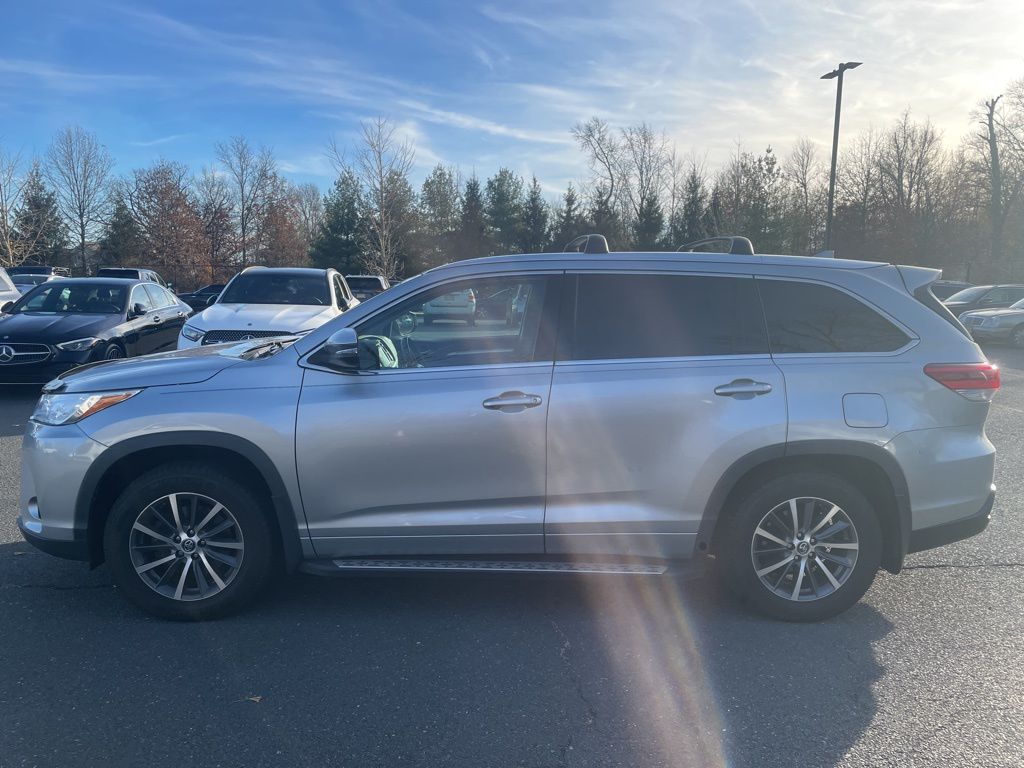 2018 Toyota Highlander XLE photo 4