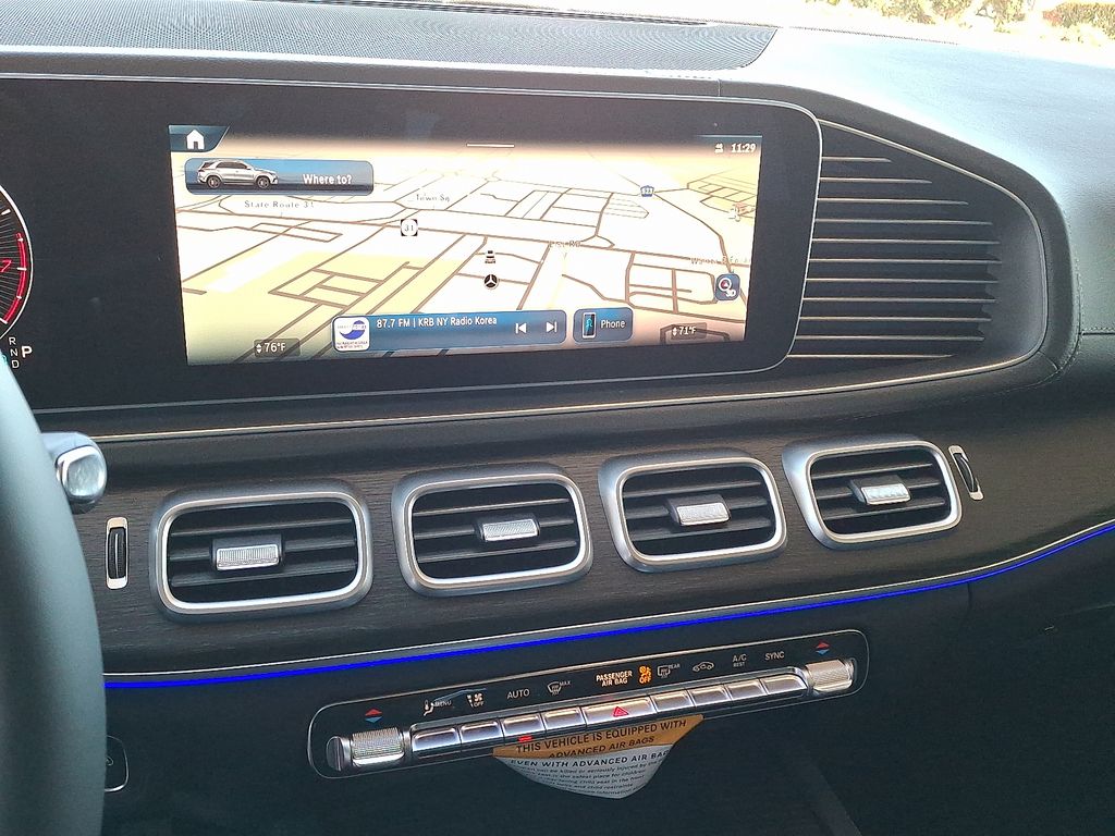 2026 Mercedes Benz GLE 350 4MATIC photo 3