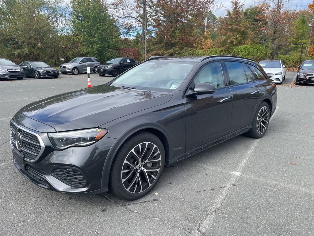 2024 Mercedes Benz E 450 4MATIC All-Terrain photo 3