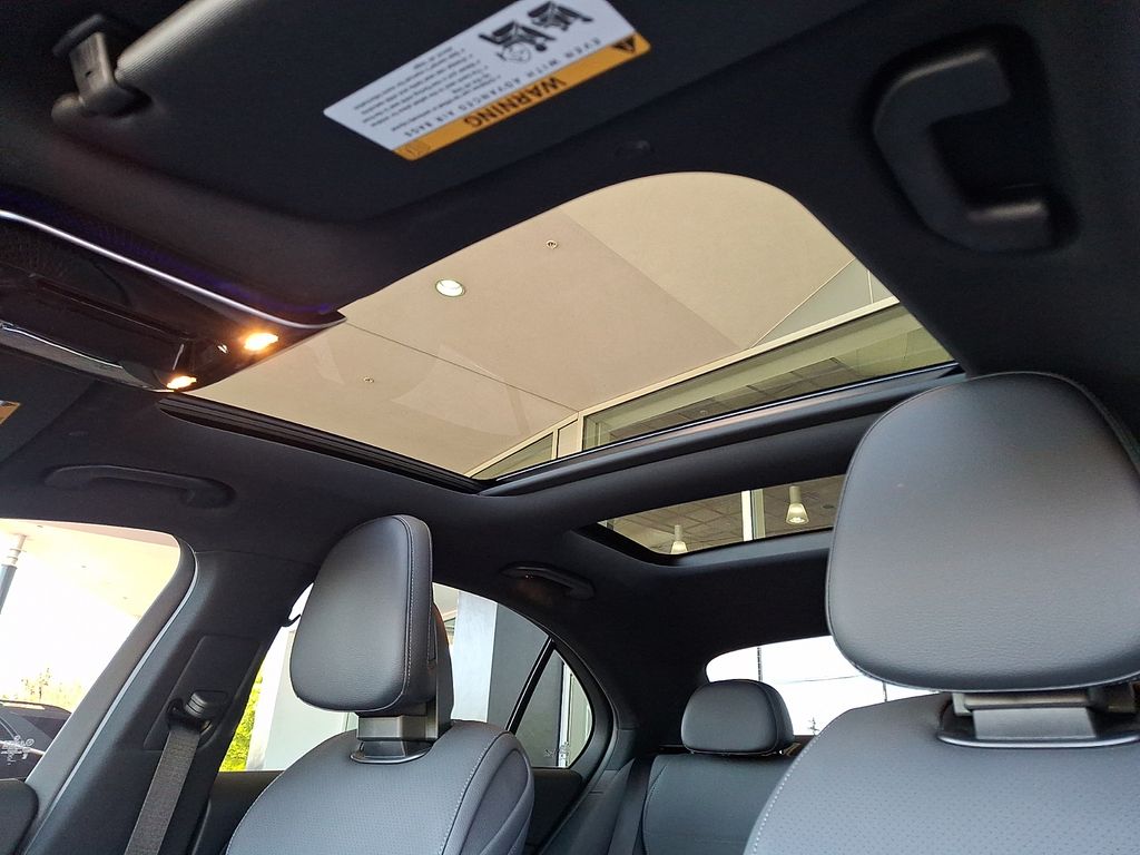 2024 Mercedes-Benz C-Class Sedan C 300 - Photo 16