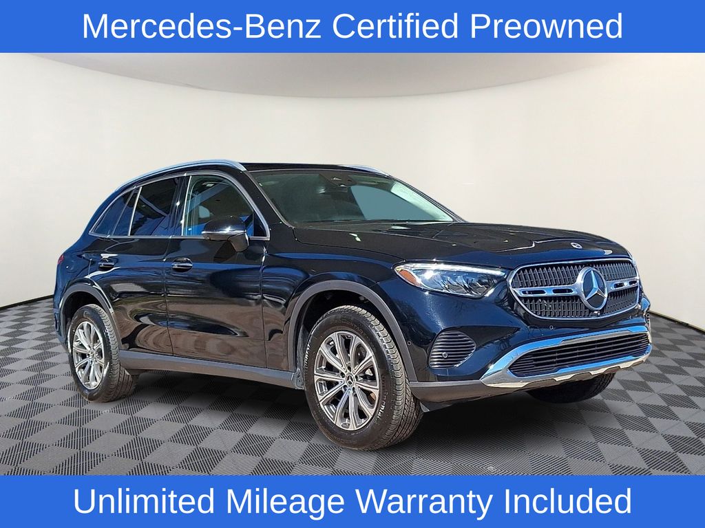 2023 Mercedes-Benz GLC GLC 300 4MATIC's photo