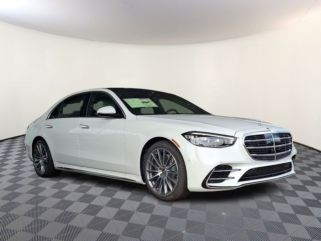 2026 Mercedes-Benz S-Class S 580's photo