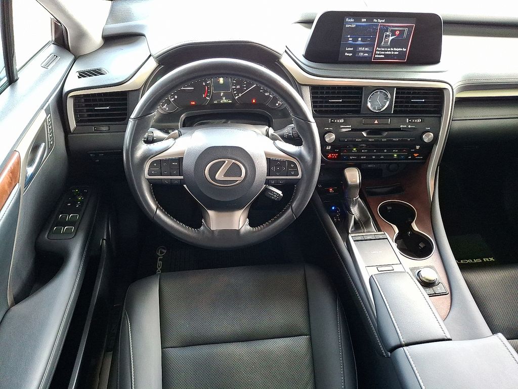 2022 Lexus RX 350L photo 2