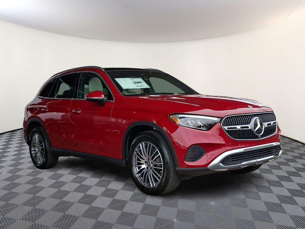 2026 Mercedes-Benz GLC GLC 300 4MATIC's photo