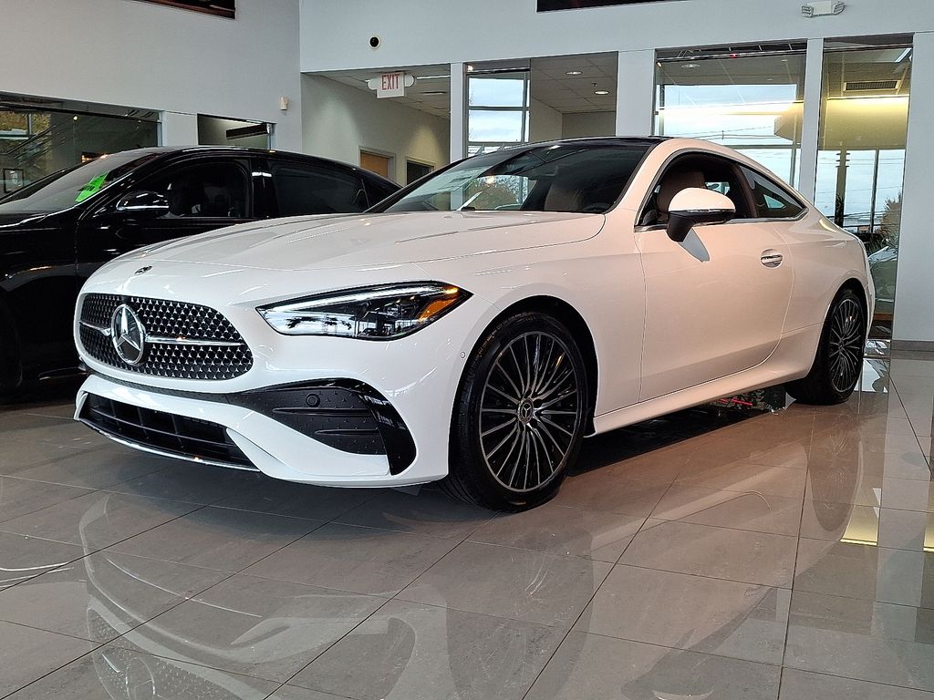 2026 Mercedes Benz CLE 300 4MATIC photo 4