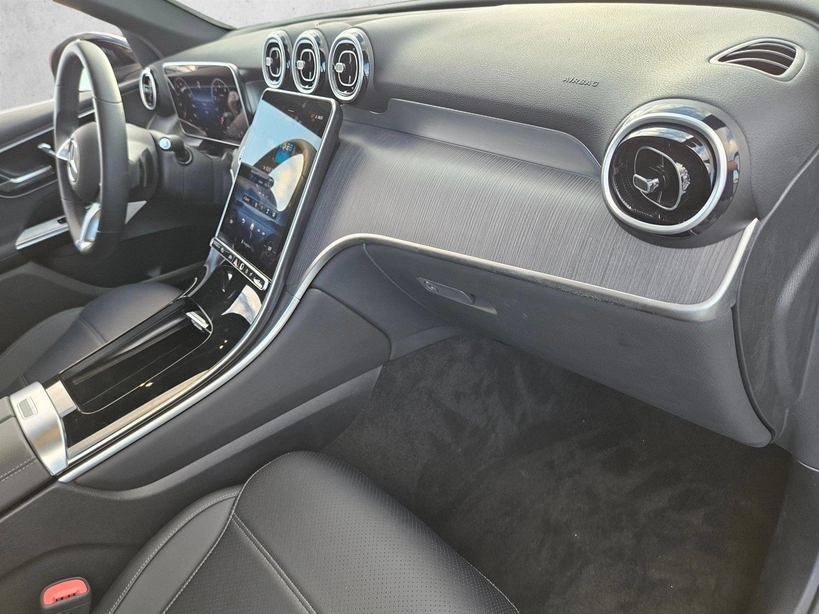 2025 Mercedes-Benz GLC Base - Photo 19