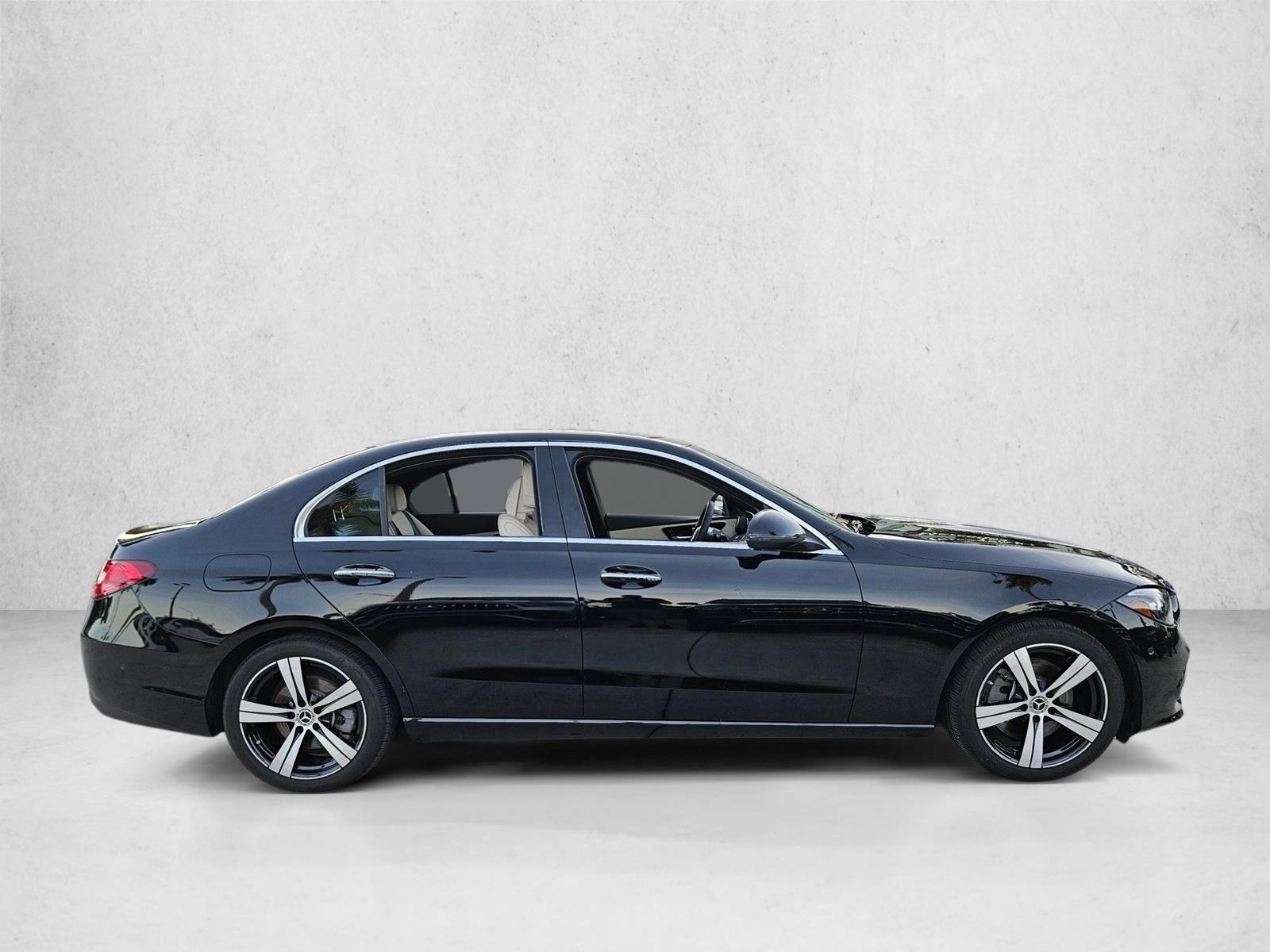 2025 Mercedes Benz C 300 Sedan photo 4