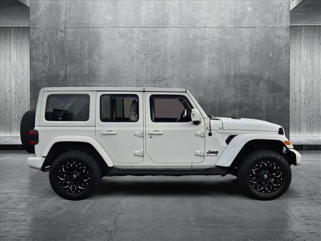 2023 Jeep Wrangler Sahara photo 4