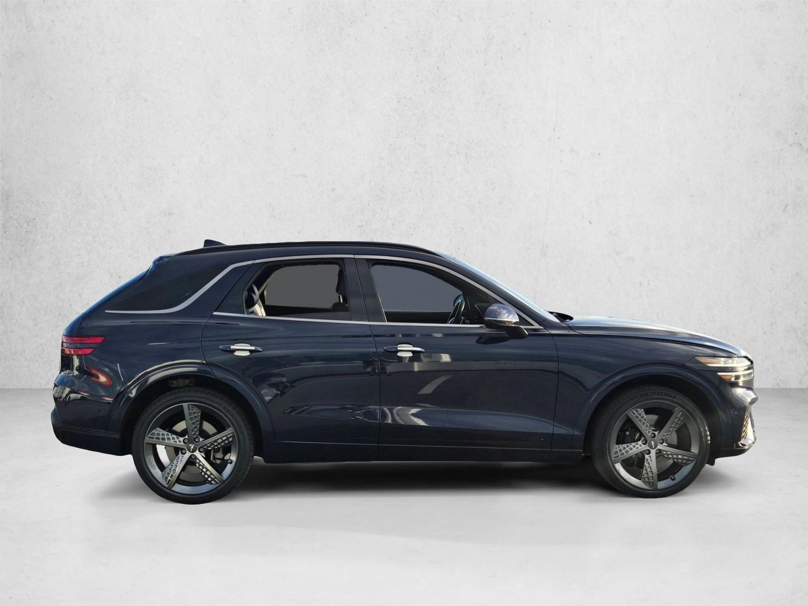 2022 Genesis GV70 3.5T Sport photo 3