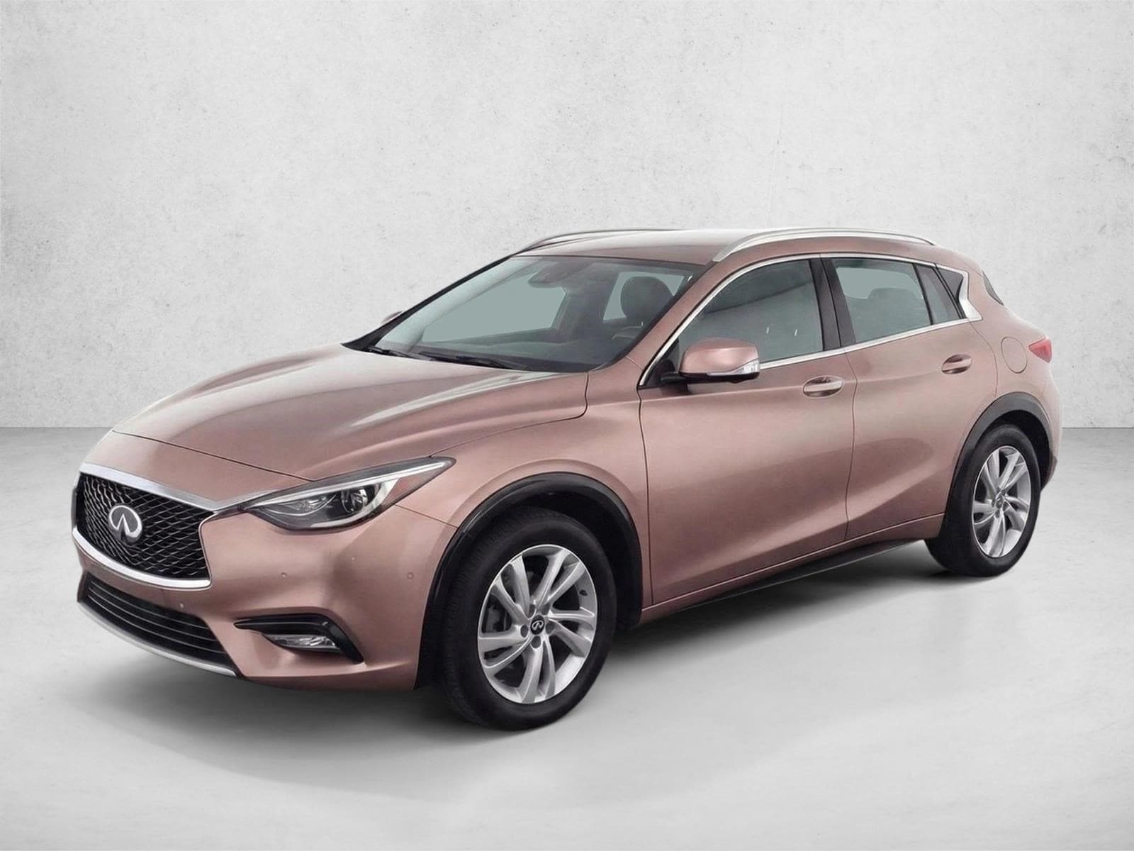 2017 INFINITI QX30 Premium