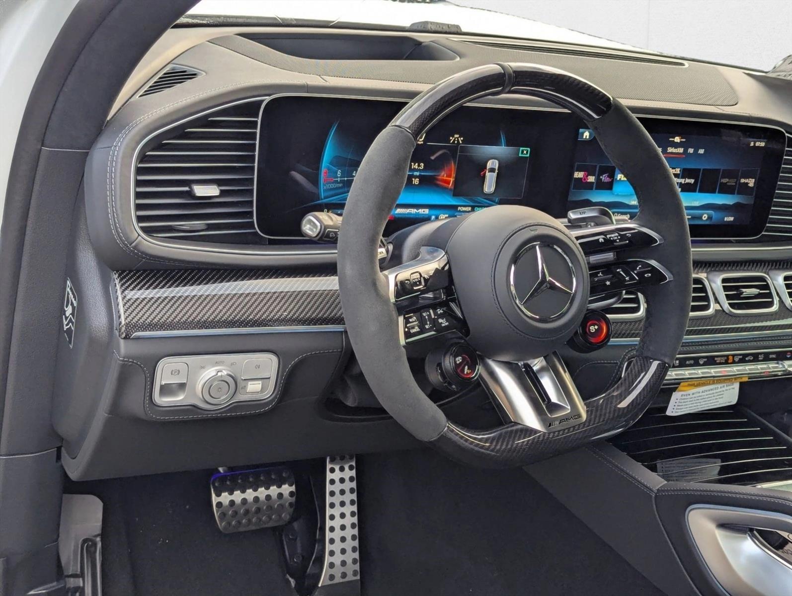 2026 Mercedes Benz GLS AMG 63 4MATIC photo 2