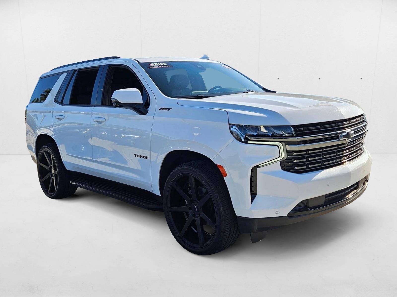 2022 Chevrolet Tahoe RST photo 3
