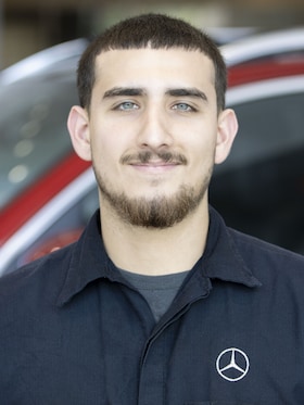 Staff member Luis Victores from ID_288f88e78f65