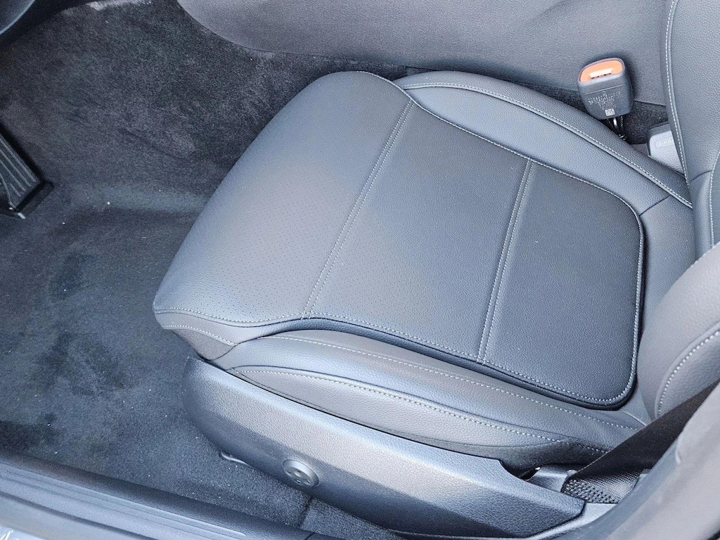 New 2026 Mercedes-Benz C-Class C 300 Sedan Sedan