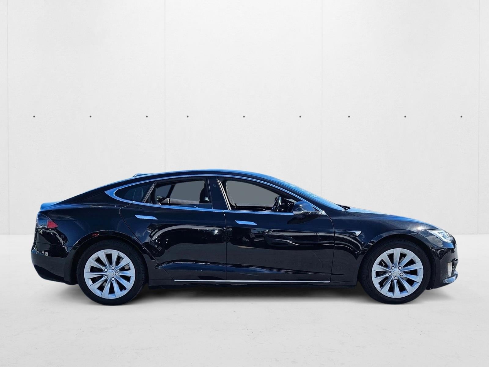 Used 2017 Tesla Model S 60 with VIN 5YJSA1E11HF196508 for sale in Fort Lauderdale, FL