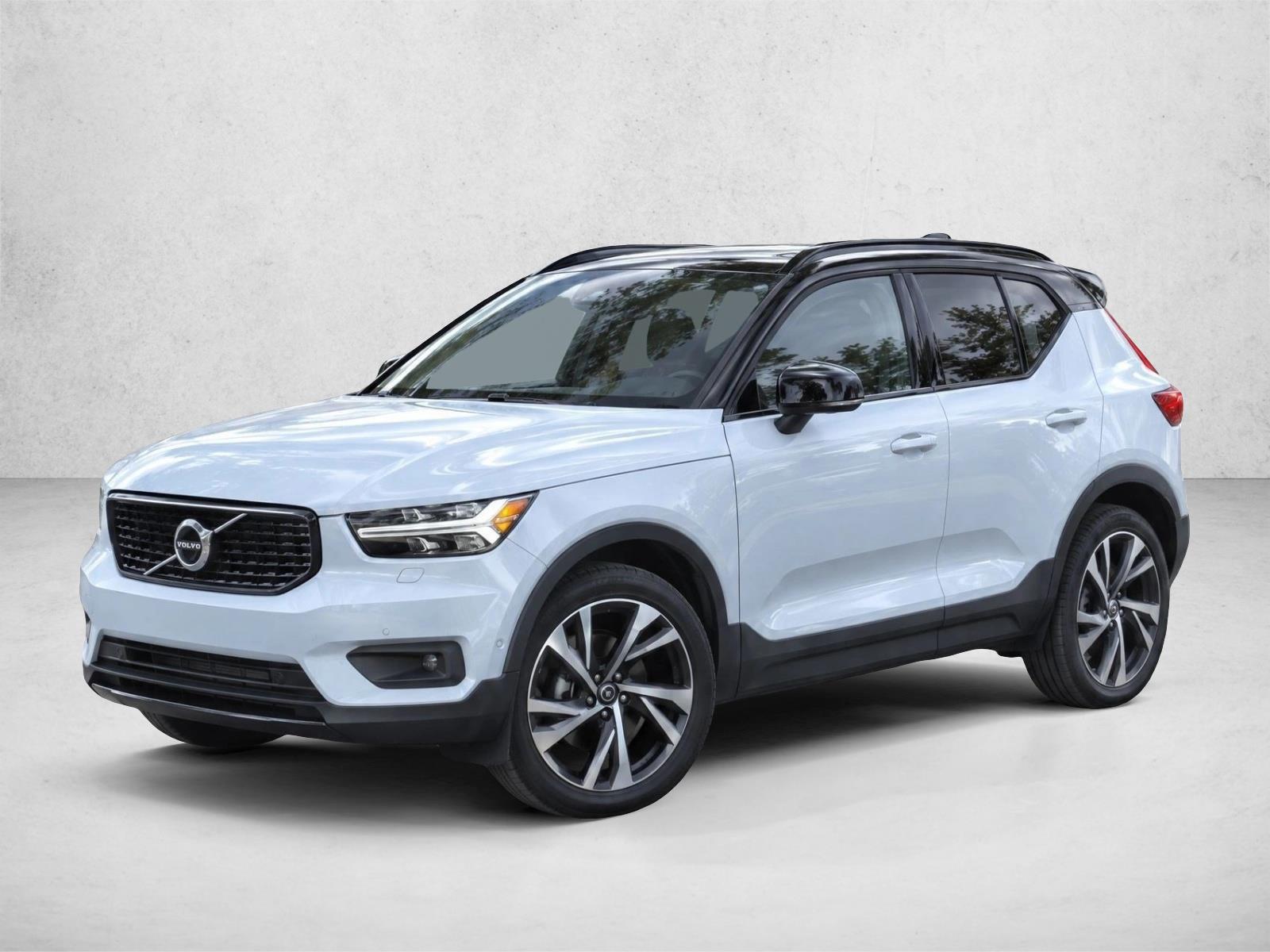 2021 Volvo XC40 R-Design